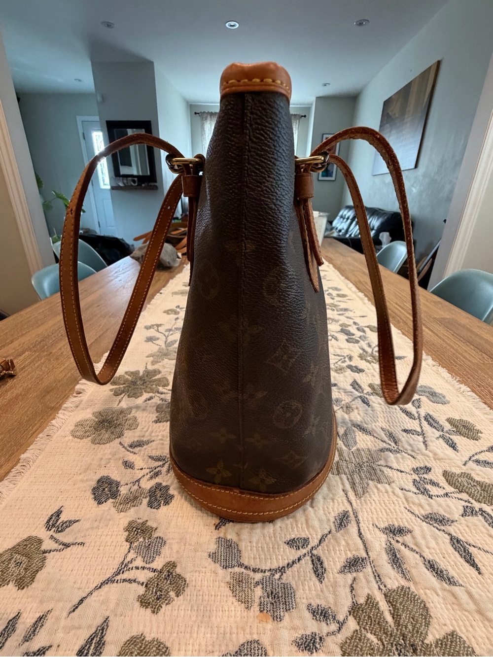 Louis Vuitton Monogram Canvas Bucket Bag in Brown and Tan (DC DK0029) - Picture 4 of 8